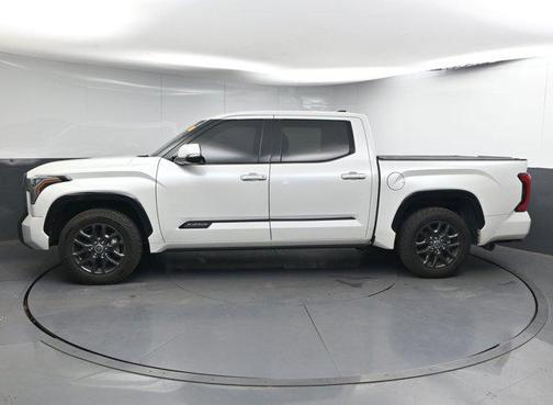 2022 Toyota Tundra Platinum