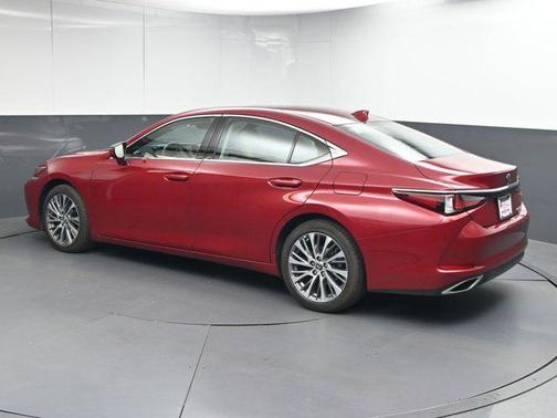 2019 Lexus ES 350 Base