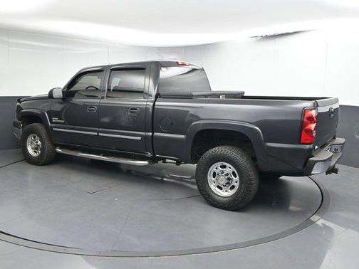 2005 Chevrolet Silverado 2500 LS H/D Crew Cab