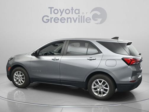 Sterling Gray Metallic 2023 Chevrolet Equinox LS