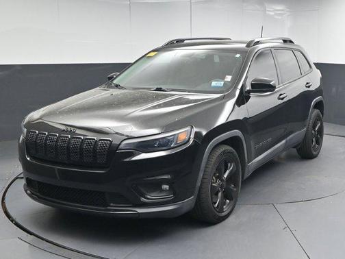Diamond Black Crystal Pearlcoat 2020 Jeep Cherokee Altitude