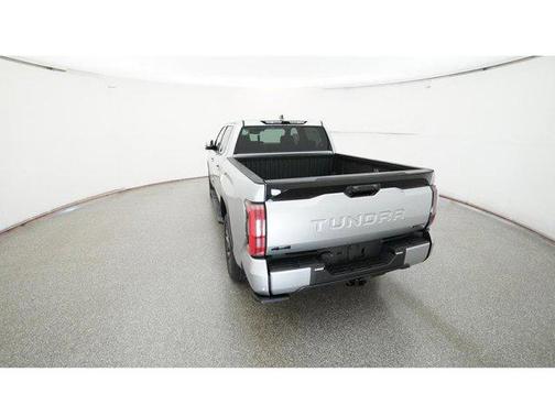 2025 Toyota Tundra Hybrid Platinum