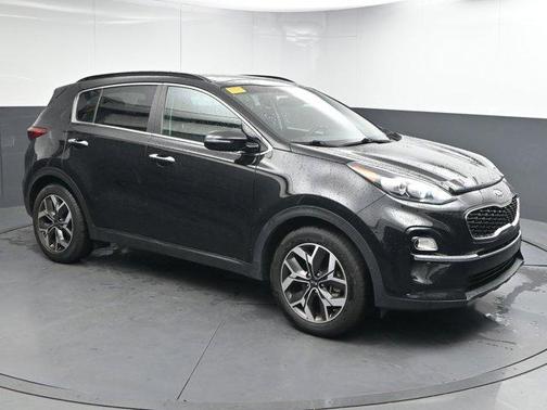 2022 Kia Sportage EX