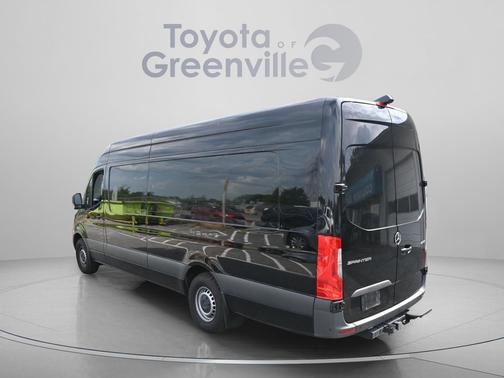 Arctic White 2024 Mercedes-Benz Sprinter 2500 High Roof