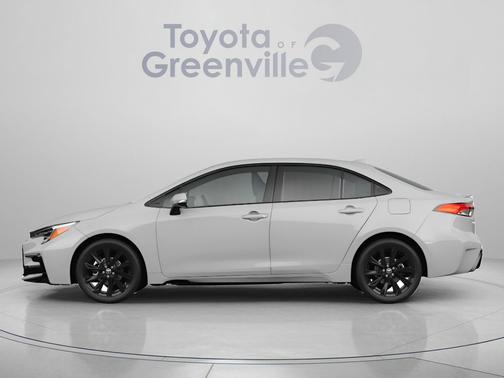 Classic Silver Metallic 2026 Toyota Corolla SE