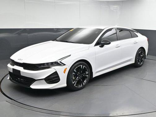 2022 Kia K5 GT-Line