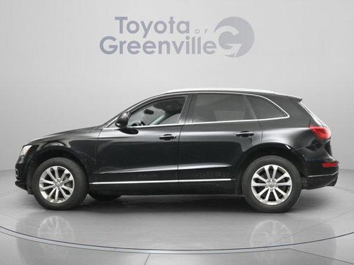 Mythos Black Metallic 2015 Audi Q5 2.0T Premium
