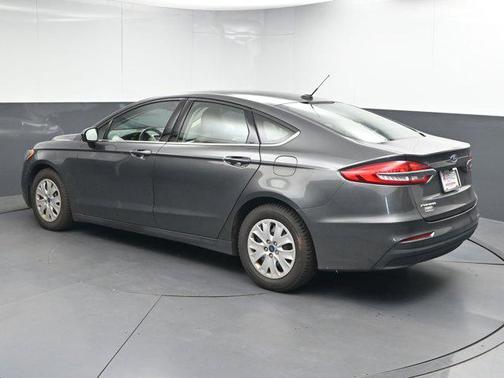 2019 Ford Fusion S