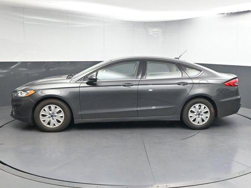 2019 Ford Fusion S