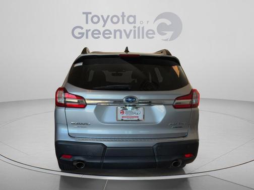 Ice Silver Metallic 2021 Subaru Ascent Limited 7-Passenger