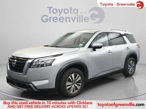 2025 Nissan Pathfinder SL FWD