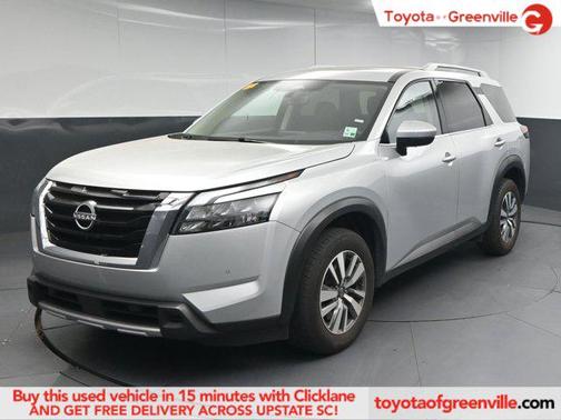 2025 Nissan Pathfinder SL FWD