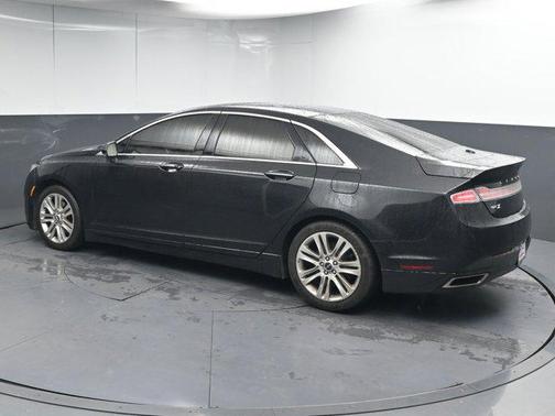 2016 Lincoln MKZ Base
