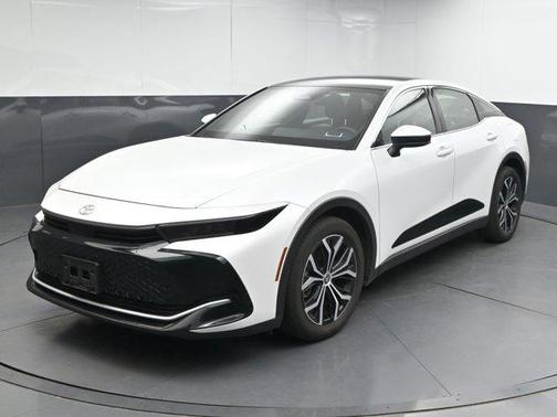 2024 Toyota Crown Limited