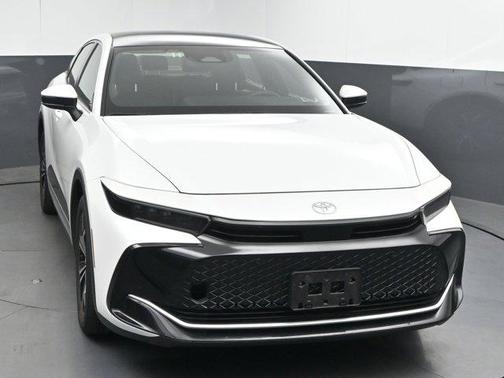 2024 Toyota Crown Limited