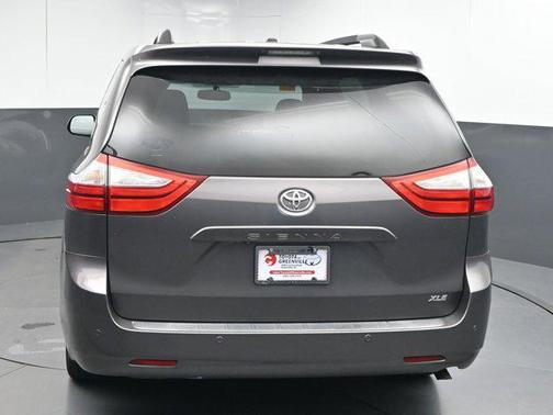 2015 Toyota Sienna L
