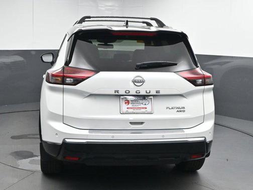 2025 Nissan Rogue Platinum