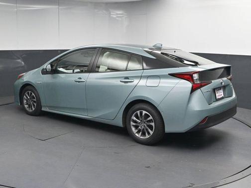 2019 Toyota Prius L