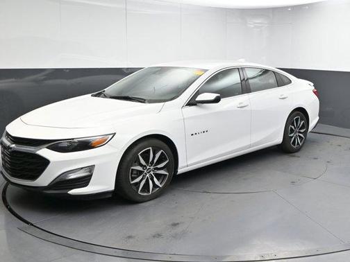 2023 Chevrolet Malibu FWD RS