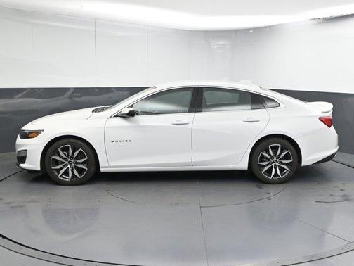 2023 Chevrolet Malibu FWD RS