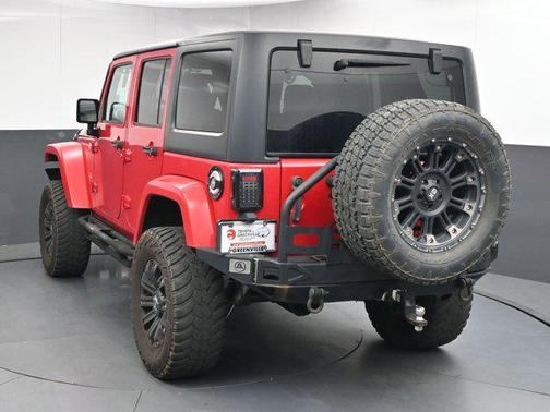 2016 Jeep Wrangler Unlimited Sahara