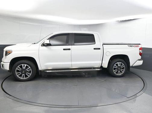 2018 Toyota Tundra SR5