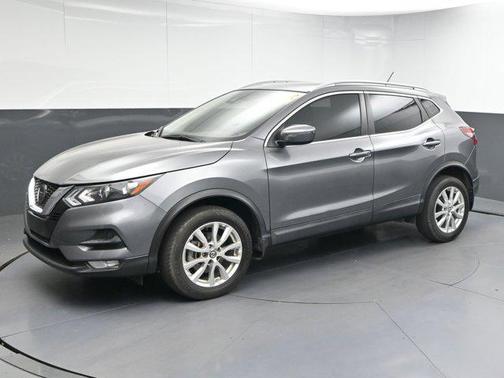 2021 Nissan Rogue Sport SV
