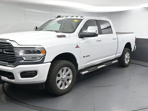 2023 RAM 2500 Laramie Crew Cab 4x4 6'4' Box