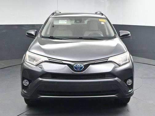 Silver Sky Metallic 2018 Toyota RAV4 Hybrid XLE