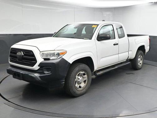 2018 Toyota Tacoma SR
