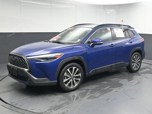 2023 Toyota Corolla Cross XLE