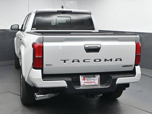 2025 Toyota Tacoma Hybrid Limited