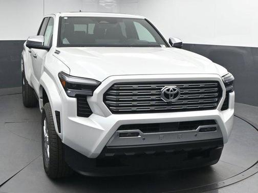 2025 Toyota Tacoma Hybrid Limited