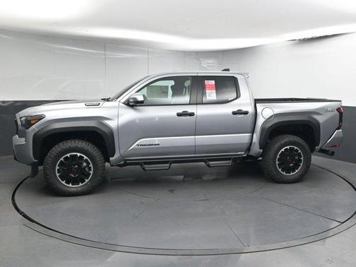 2026 Toyota Tacoma Hybrid TRD Off Road