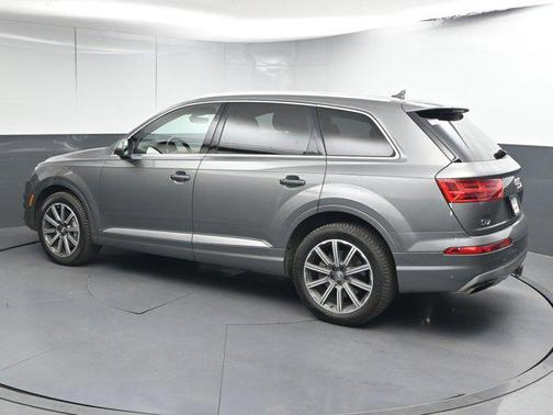 2017 Audi Q7 3.0T Premium