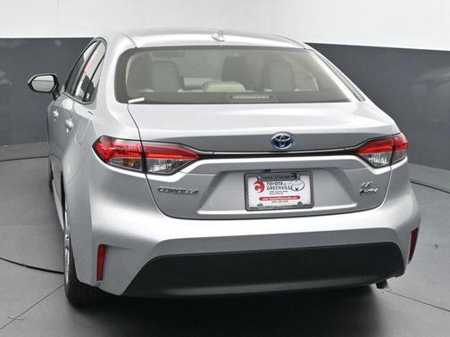 2025 Toyota Corolla Hybrid LE