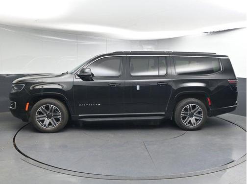 2024 Jeep Wagoneer L Series II 4x2