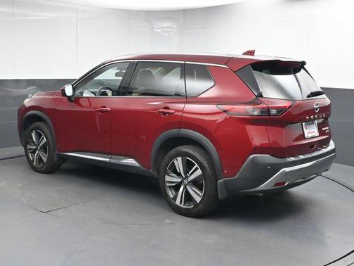 2021 Nissan Rogue Platinum