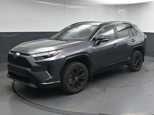 2025 Toyota RAV4 Hybrid SE