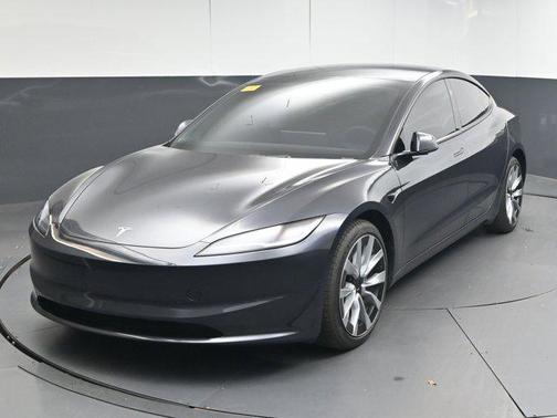 2025 Tesla Model 3 Long Range
