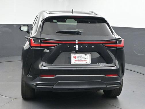 2022 Lexus NX 350h Premium