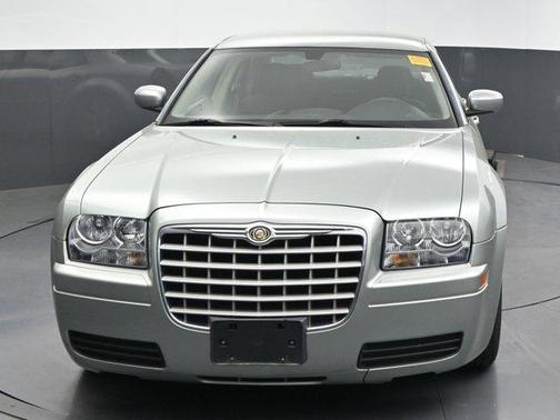 2006 Chrysler 300 Base