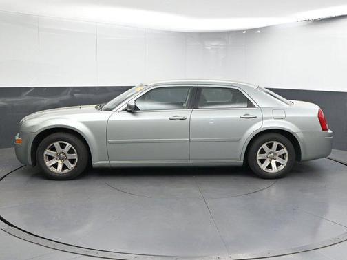2006 Chrysler 300 Base