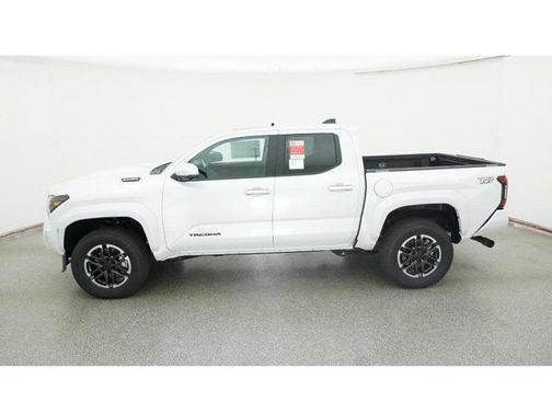 2025 Toyota Tacoma Hybrid TRD Sport