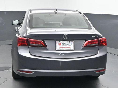 2017 Acura TLX w/Technology Package