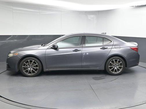 2017 Acura TLX w/Technology Package