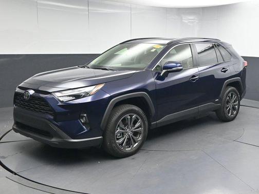 2025 Toyota RAV4 Hybrid XLE Premium