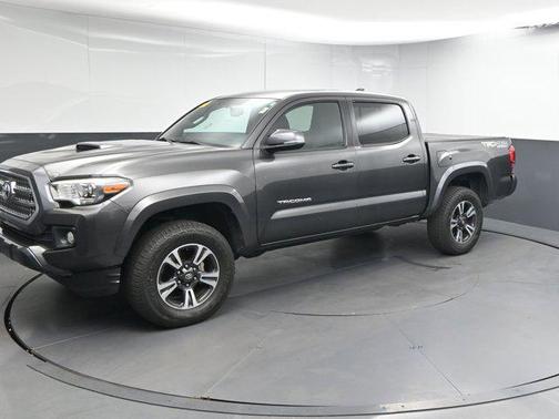 2016 Toyota Tacoma TRD Sport