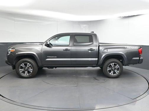 2016 Toyota Tacoma TRD Sport