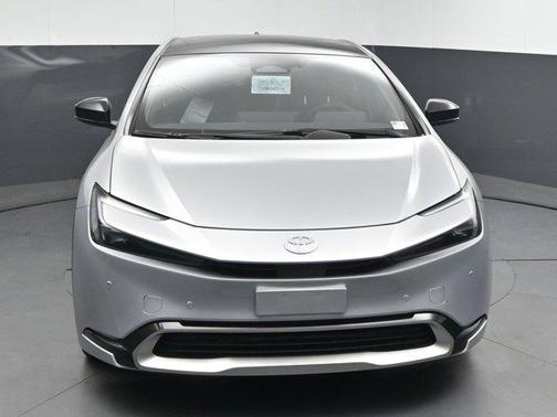 2025 Toyota Prius Plug-In Hybrid XSE